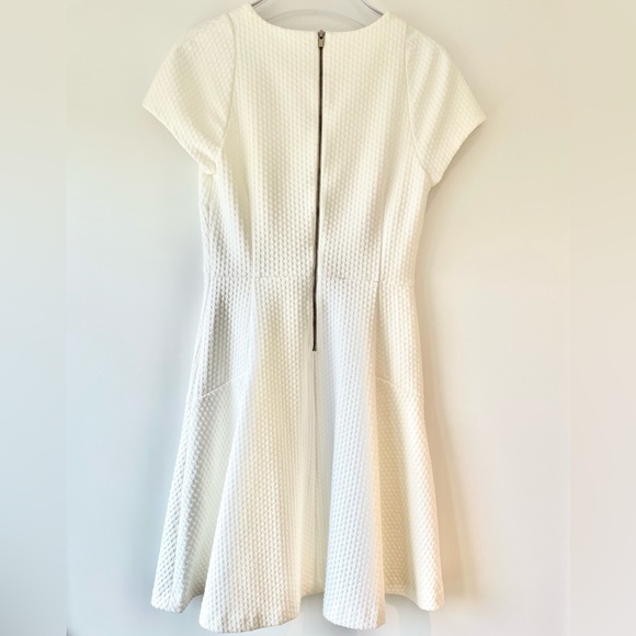 NWOT Banana Republic Dress Sz 4 - Picture 2 of 5